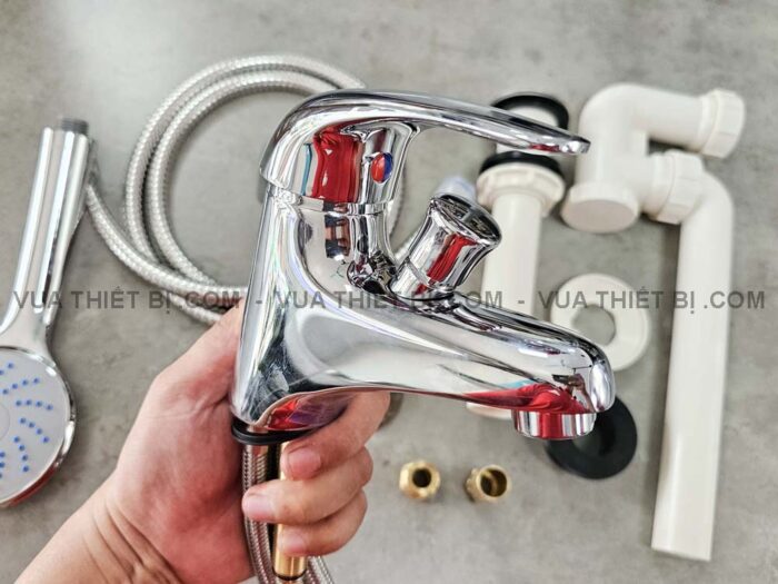 Vòi lavabo CAESAR B136CU kèm sen nóng lạnh - Ảnh 8