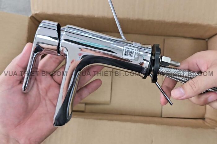 Vòi lavabo INAX LFV-1402S nóng lạnh - Ảnh 6