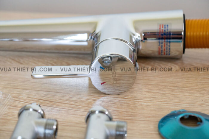 Vòi rửa bát CAESAR K905C nóng lạnh rút dây - Ảnh 7