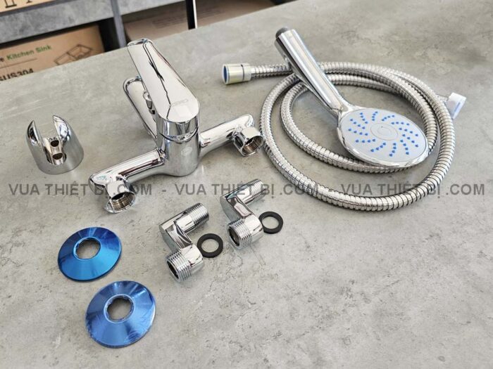 Vòi sen cây Caesar S383C BS126 nóng lạnh - Ảnh 11