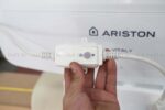 Bình nóng lạnh ARISTON VITALY 20 SLIM 20L lít ngang gián tiếp 2.5FE 2500W - Ảnh 4