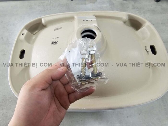 Chậu lavabo đặt bàn INAX AL-642V Aqua Ceramic - Ảnh 7