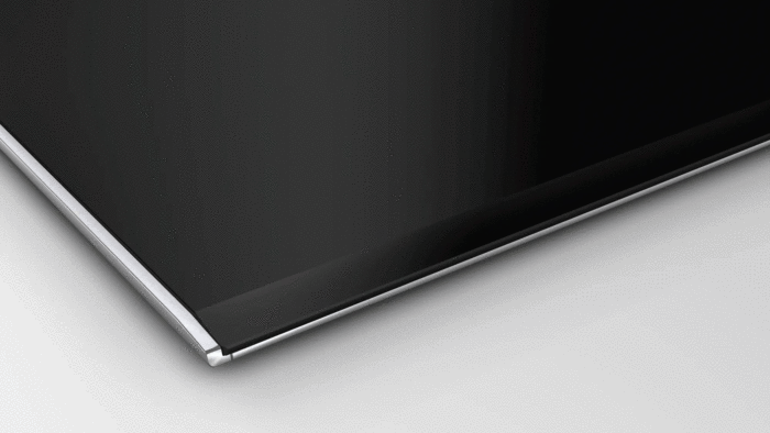 cạnh-bếp-được-bo-viền-nhôm-PXX975KW1E