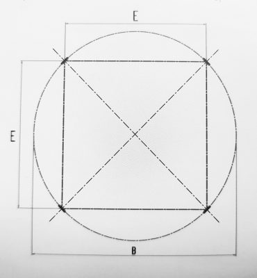 5954fe95578eb0d0e99f 370x400 1