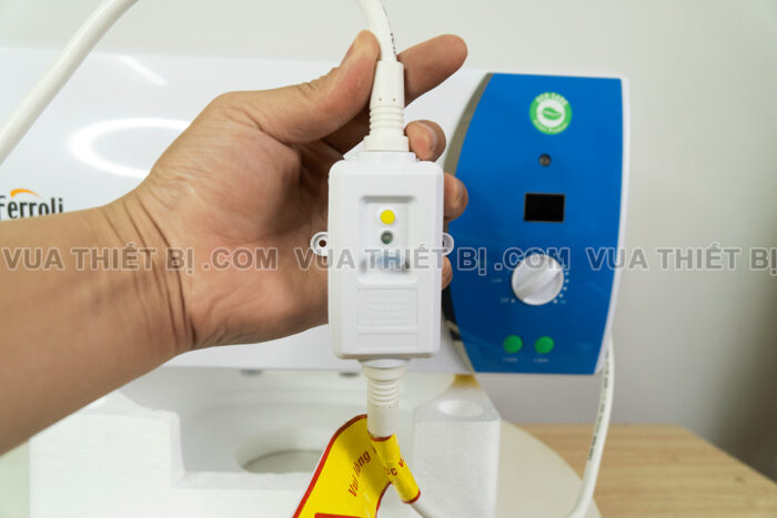 Binh nong lanh Ferroli Verdi AE 15L 20L 30L lit ngang gian tiep 2500w 3