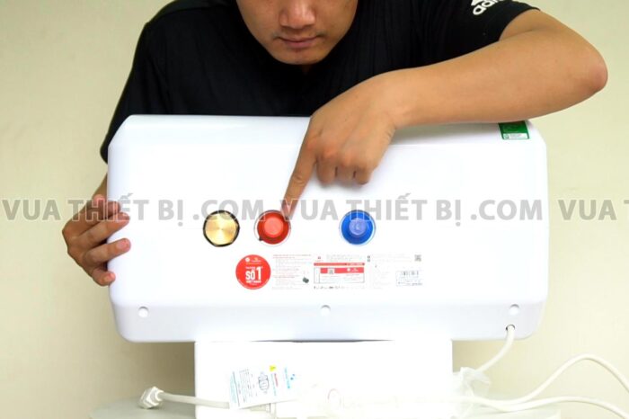 Binh nong lanh ROSSI NAPAS RNS 15SL RNS 20SL RNS 30SL 15 20 30 lit ngang4