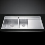 Chau rua bat inox Malloca MS 6306 2 ho ban phai