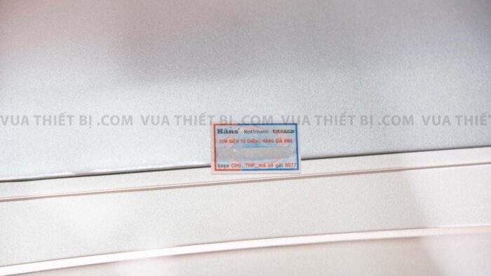 Hinh anh thuc te Den suoi Kottmann K3BH treo tuong 3 bong 3