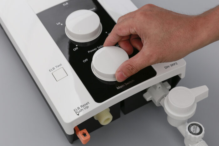 Máy nước nóng trực tiếp PANASONIC DH 3RP2VK có bơm 3500W (9)