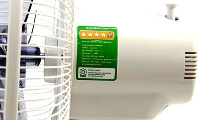 Quạt bàn PANASONIC F 400CI trắng ngà