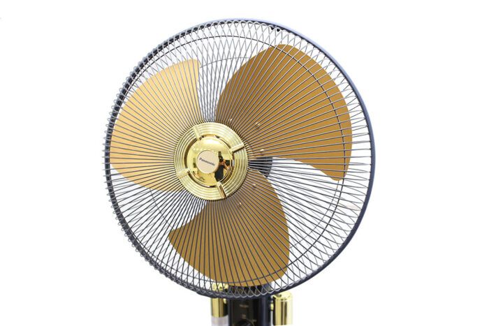 Quạt cây PANASONIC F 407WGO vàng kim (11)
