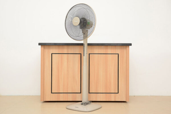 Quạt cây PANASONIC F 409KBE beige (2)