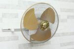 Quạt treo tường PANASONIC F 409UGO vàng kim (4)