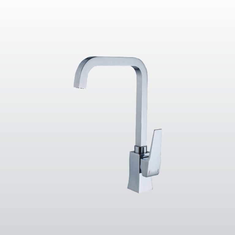 Voi rua bat Malloca K136A nong lanh