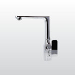 Voi rua bat Malloca K298C nong lanh