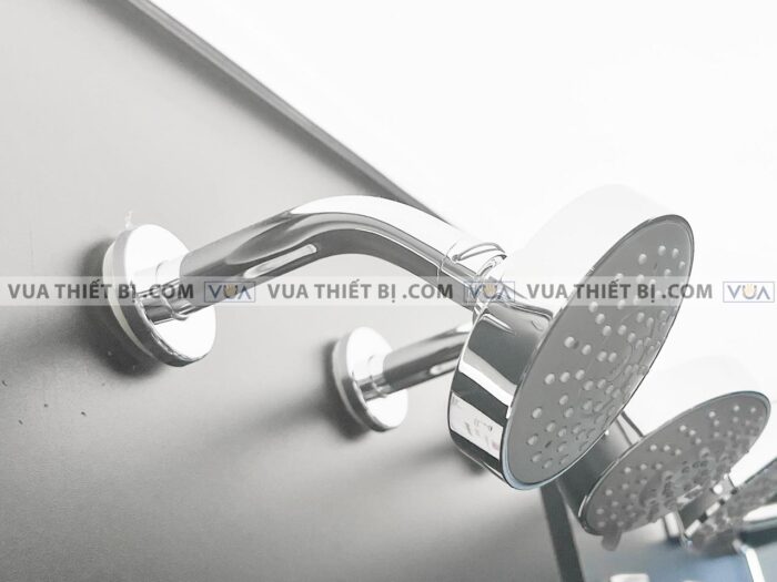 anh thuc te bat sen am tuong toto tbw01012b gan tuong 3