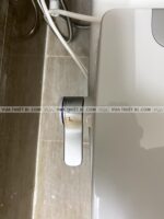 anh thuc te bon cau 1 khoi inax ac 1008r cw s32vn aqua ceramic nap rua co 3