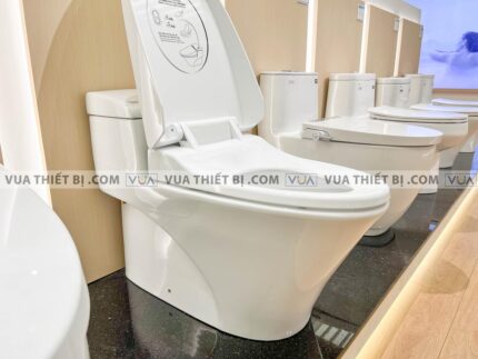 anh thuc te bon cau 1 khoi inax ac 1008vrn aqua ceramic xa nhan 4