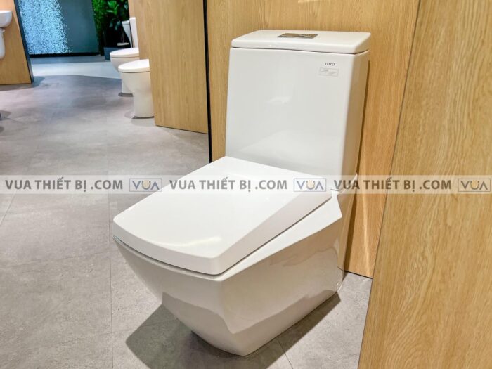 anh thuc te bon cau 2 khoi toto cs680dt4 nap em tc375cvk 3