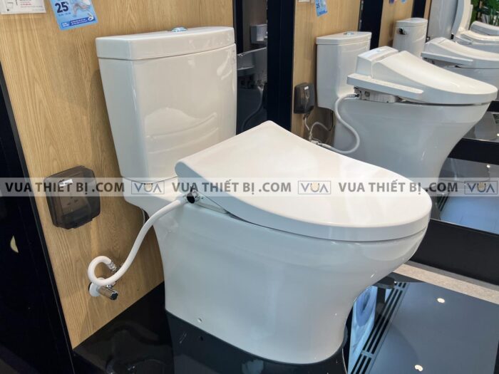 anh thuc te bon cau 2 khoi toto cs769de4 cs769dre4 nap rua co tcw1211a 1