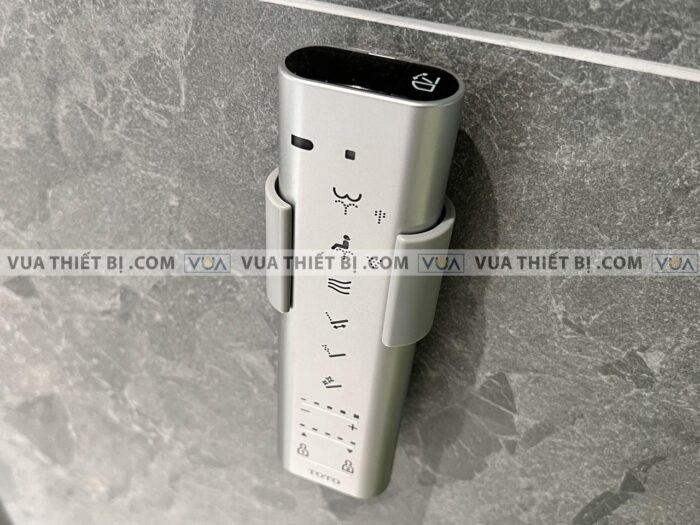 anh thuc te bon cau 2 khoi toto cs986cgw12 nap rua dien tu tcf4911ez 5