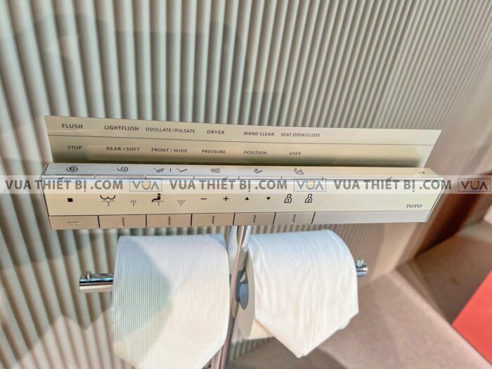 anh thuc te bon cau dien tu toto cs901kvt t53p100vr neorest nx ii 6