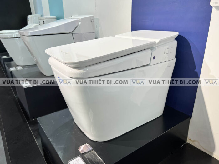 anh thuc te bon cau thong minh american standard kp 8312 11