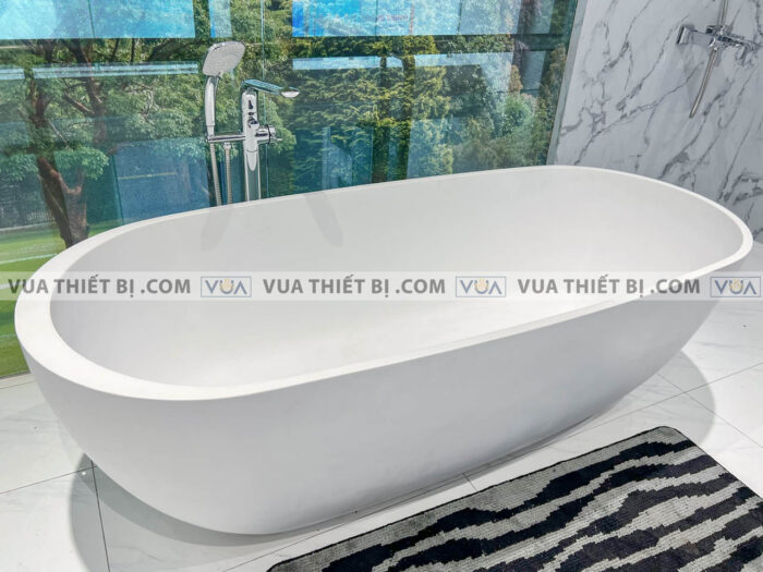 anh thuc te bon tam lap the da american standard btas9761 voi sen wf 6816 5