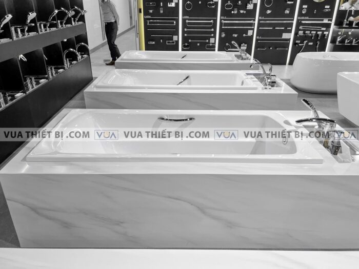 anh thuc te bon tam toto pay1730hv tbvf411 xay 17m 9