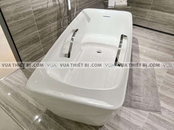 anh thuc te bon tam toto pjy1724hpwengw tvbf412 lap the da cam thach galalato 17m 10