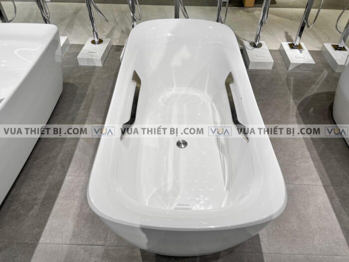 anh thuc te bon tam toto pjy1734hpwengw tvbf412 lap the da cam thach galalato 17m 4