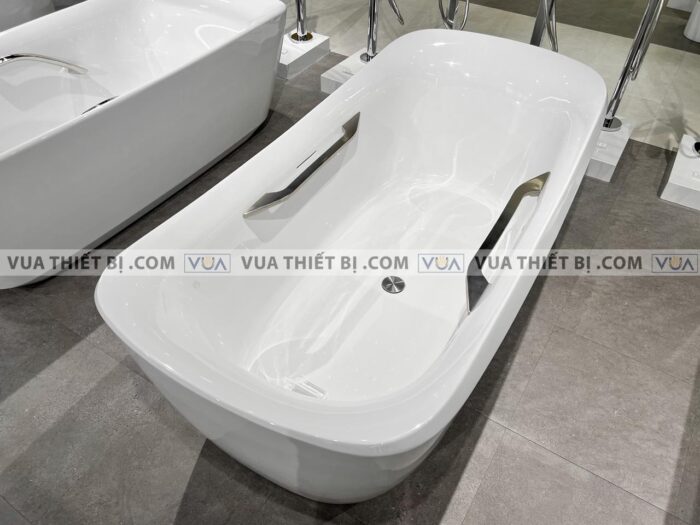 anh thuc te bon tam toto pjy1734hpwengw tvbf412 lap the da cam thach galalato 17m 5