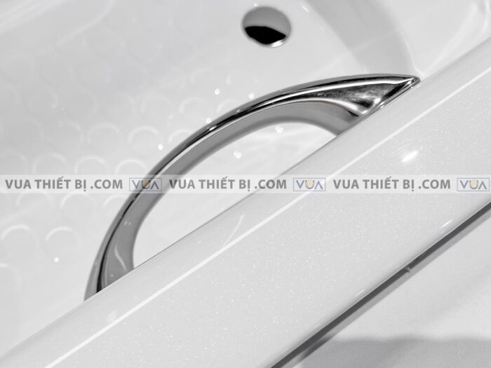 anh thuc te bon tam toto ppy1750hpe db505r 3b tvbf412 xay 17m 4