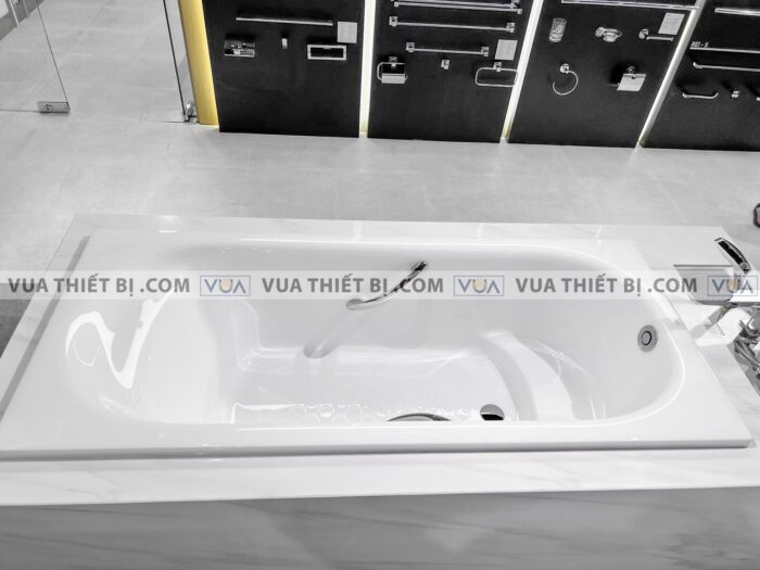 anh thuc te bon tam toto ppy1750hpe db505r 3b tvbf412 xay 17m 6