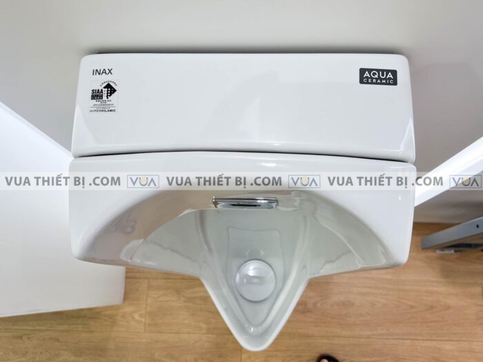 anh thuc te bon tieu nam inax afu 600vac cam ung dung dien dat san 2