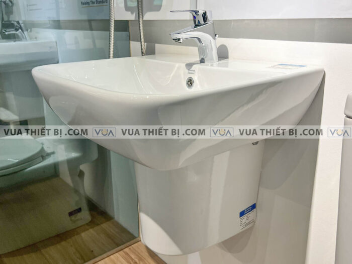 anh thuc te chau lavabo american standard wp 1511 treo tuong chan wp f712 voi wf 0301 1