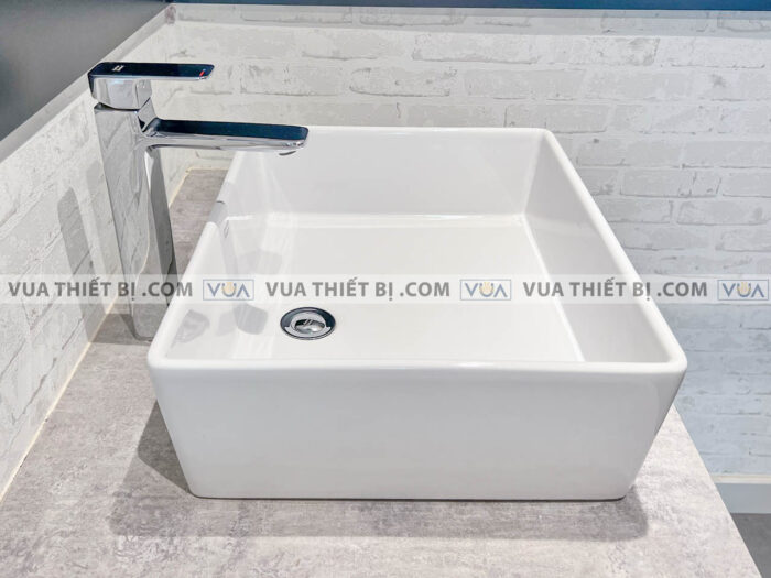 anh thuc te chau lavabo american standard wp f611 dat ban voi wf 1302 2