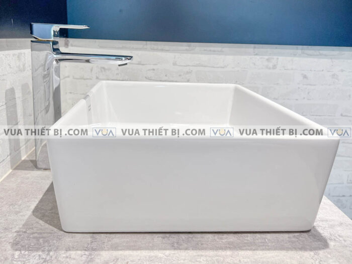 anh thuc te chau lavabo american standard wp f611 dat ban voi wf 1302 3