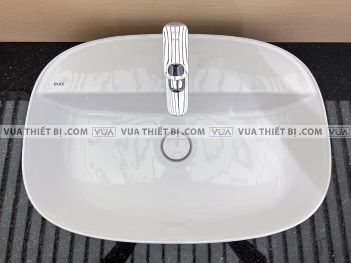 anh thuc te chau rua mat lavabo inax al 652v lfv 652s 1