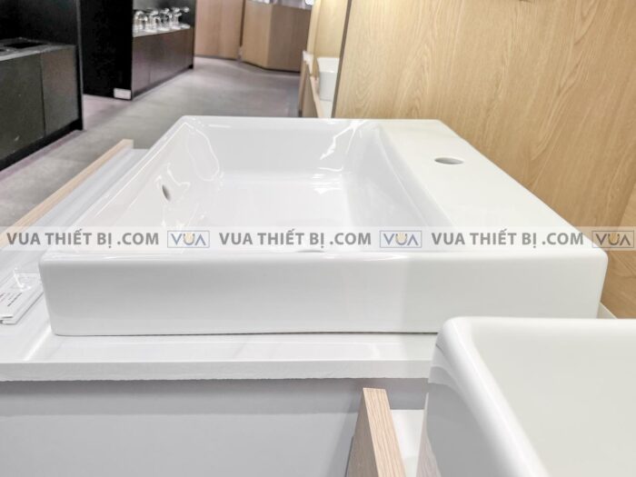 anh thuc te chau rua mat lavabo toto l1616cw dat ban 4