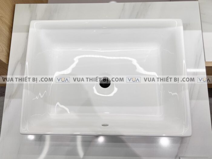 anh thuc te chau rua mat lavabo toto l1715w dat ban 1