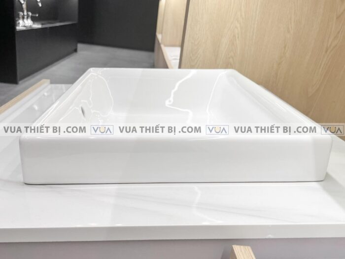 anh thuc te chau rua mat lavabo toto l1715w dat ban 6