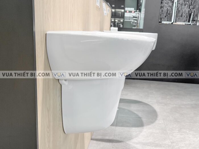 anh thuc te chau rua mat lavabo toto lht240csw chan lung treo tuong 3