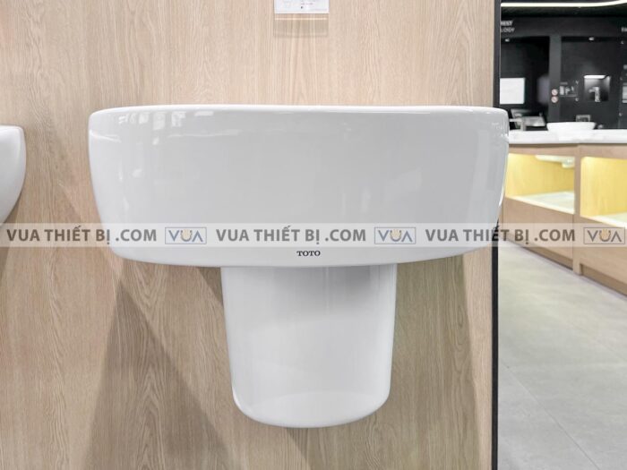 anh thuc te chau rua mat lavabo toto lht766crxw chan lung treo tuong 4