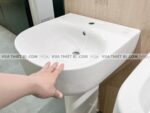 anh thuc te chau rua mat lavabo toto lpt766cxw chan dai treo tuong 5