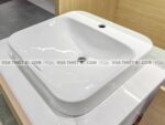 anh thuc te chau rua mat lavabo toto lt5615 lt5615c dat ban 1