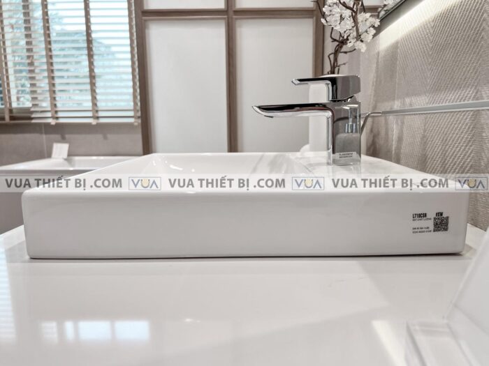 anh thuc te chau rua mat lavabo toto lt710csr dat ban voi tlg02301v 3