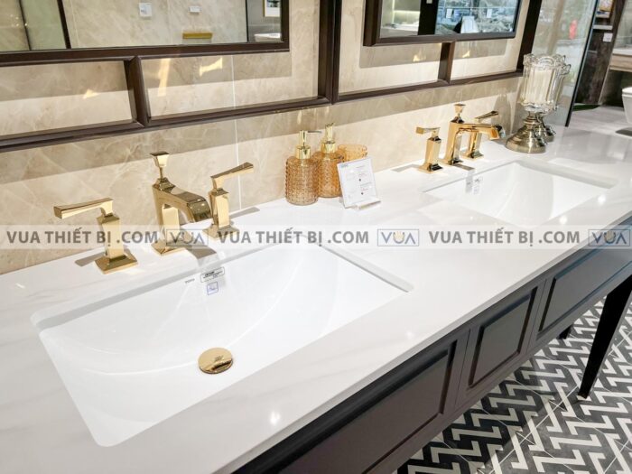 anh thuc te chau rua mat lavabo toto lw1536v tl516gv am ban voi dl224pg 8