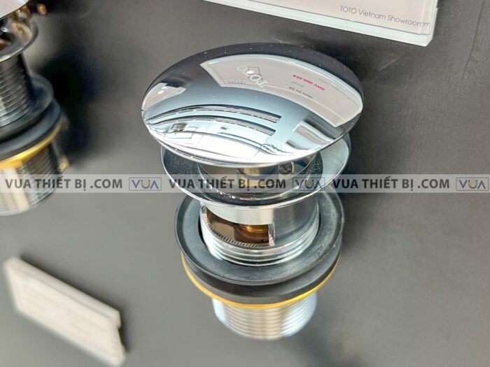 anh thuc te dau xa siphon toto t6jv6 dang nhan 1