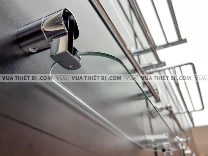 anh thuc te ke guong toto tx705ae 5